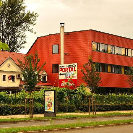 Bed And Breakfast Portal Любляна Экстерьер фото